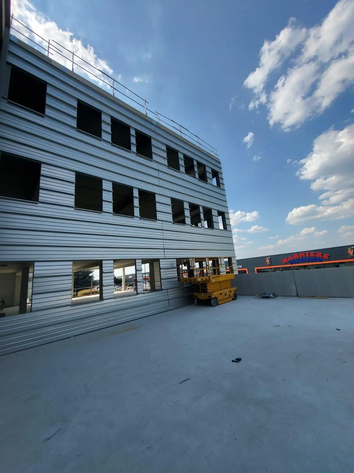 86b19558-ded6-409c-8d24-d02e687f0353