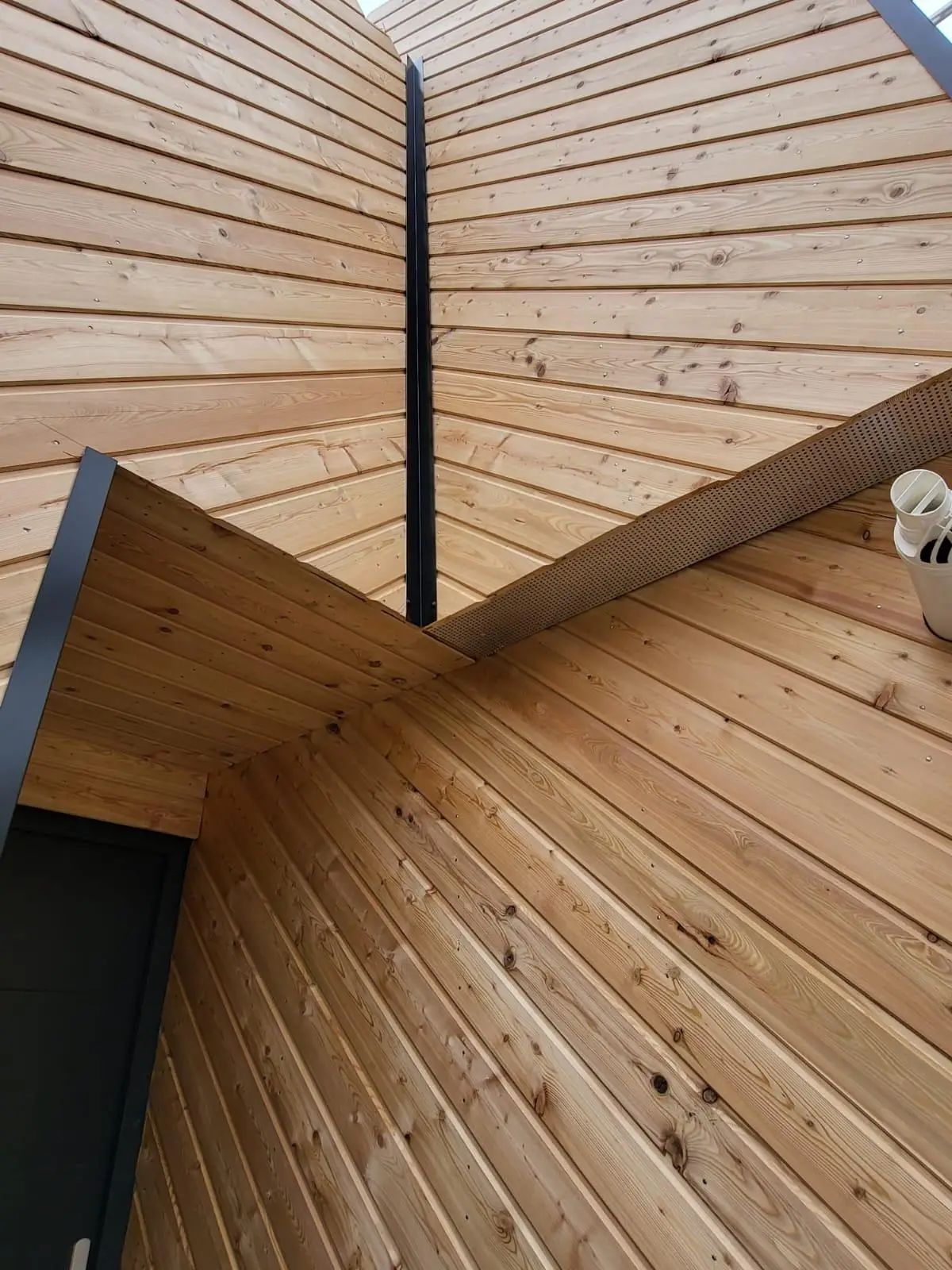 b860ac08-c05b-41fe-8ad0-b81b7da1864c (1)